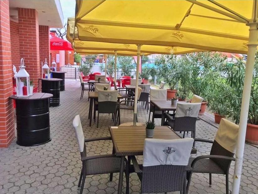 Bed and Breakfast Cvse Clubhaz Es Panzio Cegléd Exteriér fotografie